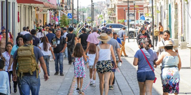 Desplome de 8.2% en derrama por Semana Santa respecto a 2024