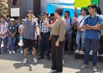 El movimiento estudiantil exigía la salida del director y una investigación sobre el manejo de los recursos.
