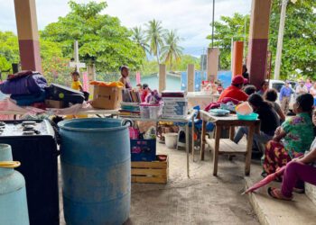 John, huracán zombie. Obligó a ayudar a 10 mil viviendas en Oaxaca