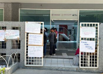 Se empantana conflicto en el IEEA; trabajadores paran labores