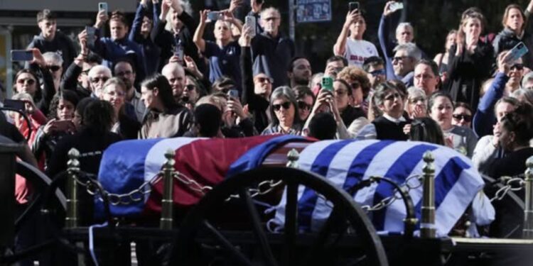 “No me voy, estoy llegando”: El pueblo de Uruguay despide al líder José Mujica