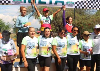 Los organizadores reconocieron la participación de los corredores.
