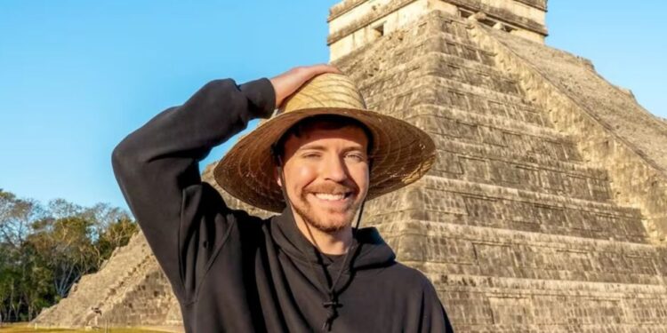 MrBeast graba en zonas arqueológicas de México y desata polémica