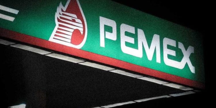 ¡La nueva cara de Pemex! Reestructura masiva con despidos y promesas de ahorro millonario