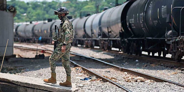 Foto: Archivo El Imparcial // Refuerzan la seguridad en el Corredor Interoceánico; participan elementos de Marina, Defensa, Guardia Nacional y la Policía Estatal.