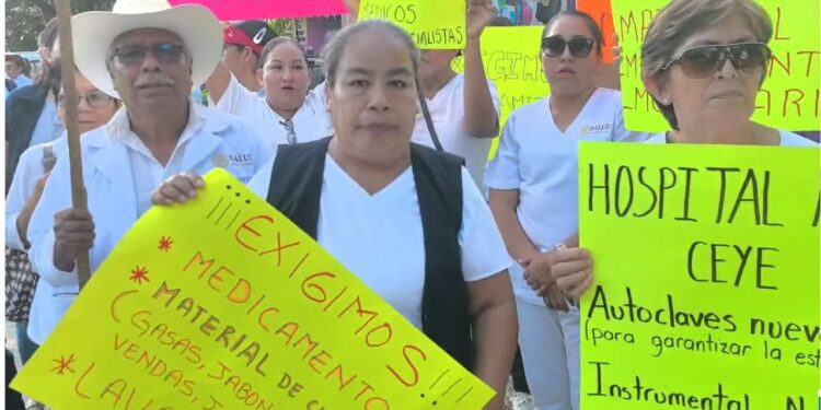 “Caótico” el Hospital de Putla: no mejoró, ¡empeoró! en carencias.