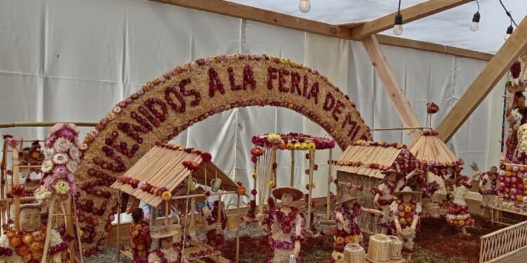 Llevan artesanías de San Antonino Castillo Velasco a Culturas Populares