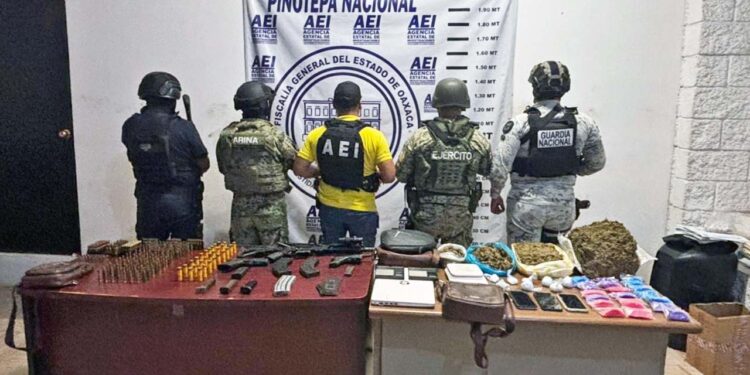 Tres cateos realizados como parte de la lucha contra el narcomenudeo.