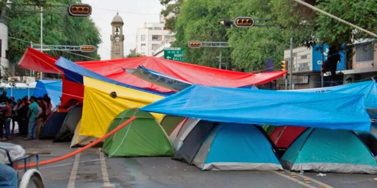 Foto: redes sociales // Se contempla trabajar con estados como Oaxaca para que los niños no pierdan el ciclo.