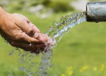¡El agua en manos del poder! Contraloría revienta a CONAGUA por proteger a acaparadores y callar ante despojos