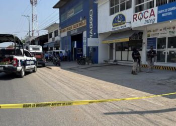 ¡El crimen cierra empresas! BAJAJ abandona Juchitán tras ataque armado y cobro de piso