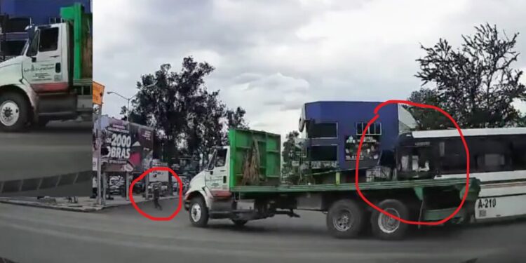 VIDEO “¡Pudo haber matado!” Imprudente conductor provoca pánico en Oaxaca y se da a la fuga