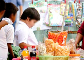 Foto: ilustrativa // El aumento de esta problemática se agudizó con la pandemia por Covid-19, cuando las y los niños permanecieron en confinamiento con largos periodos sin actividad física y con un alto consumo de alimentos ricos en grasas y azúcares.