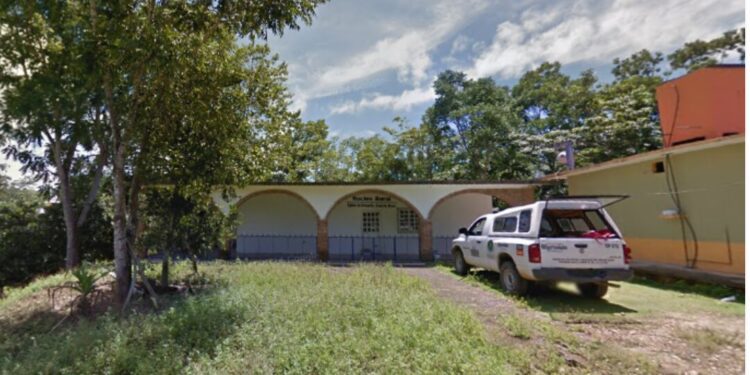 Tres mueren intoxicados en pozo de Oaxaca: tragedia en El Triunfo revela riesgos laborales invisibles