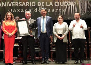 Pueblo de ciegos; el tuerto es el Ray