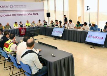 Autoridades de los tres niveles de gobierno continúan con labores de restablecimiento de los servicios básicos.