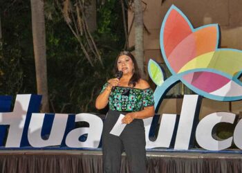 Angie Angón, presidenta de la Asociación de Hoteles de Huatulco.