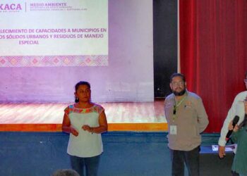 Brindaron información sobre el correcto manejo y disposición de los diferentes tipos de residuos que salen en las comunidades.