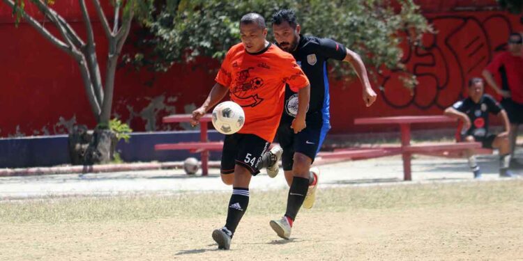 Fotos: Leobardo García Reyes // El Chilar regresó al liderato del Torneo de Copa de Liga Premier de Máster.