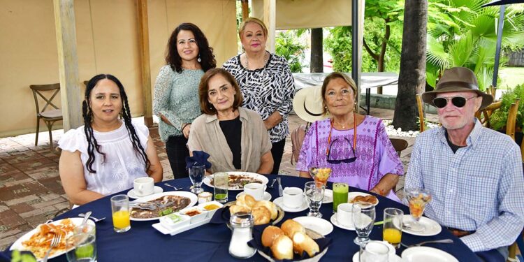 Zita Sánchez Galván se sintió querida y apreciada por todas sus amigas.