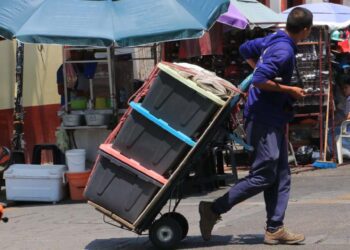 Foto: Adrián Gaytán // Oaxaca muestra una tasa elevada de informalidad, sin contrato y sin Seguridad Social.