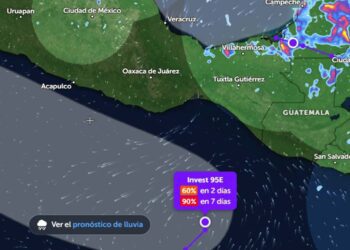 Foto: internet // Se forma tormenta cerca de las costas de Oaxaca; podría evolucionar a huracán Flossie.
