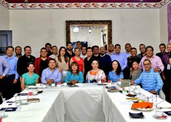 Fotos: Rubén Morales // Se realizó el desayuno de Negocios "Lideres Empresariales Networking".