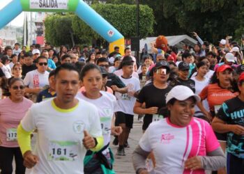 El trayecto fue de más de 5 km, y recorrió lugares emblemáticos.