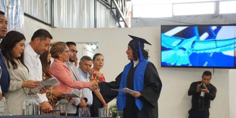 Egresaron 74 jóvenes con todas las capacidades y actitudes para poder ser activos laboralmente.