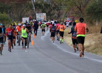 Foto: Leobardo García Reyes // El Barrio de la Trinidad anuncia su carrera de campo traviesa.