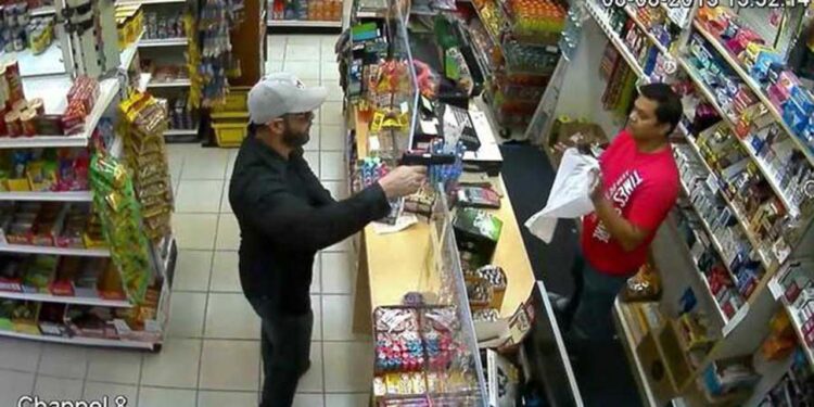 Oaxaca concentra 28 denuncias por robo a negocios.