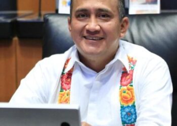 Nuevos ministros y ministras, primeros con legitimidad democrática: Nino Morales