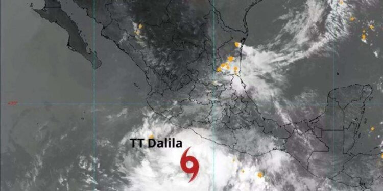 Actualmente, la tormenta representa un riesgo bajo para la población.
