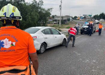 El conductor quedó lesionado, pero no fue necesario su traslado al hospital.