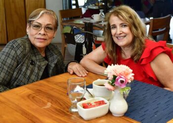 Fotos: Rubén Morales // Gabriela Splinker y Maru Pombo, amigas muy queridas.