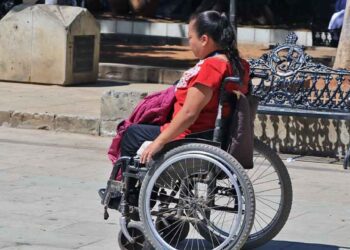 Según la estadística, 18 de cada 100 habitantes de la capital tiene alguna discapacidad.