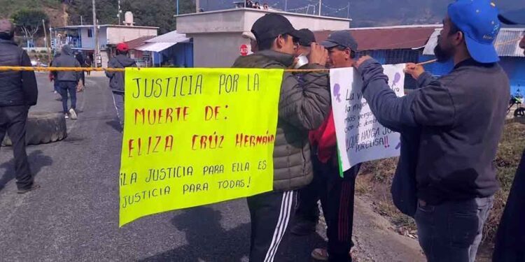 “Estamos hartas de tanta violencia y de la poca empatía de las autoridades”, señalaron mujeres de San Lucas Zoquiapam.
