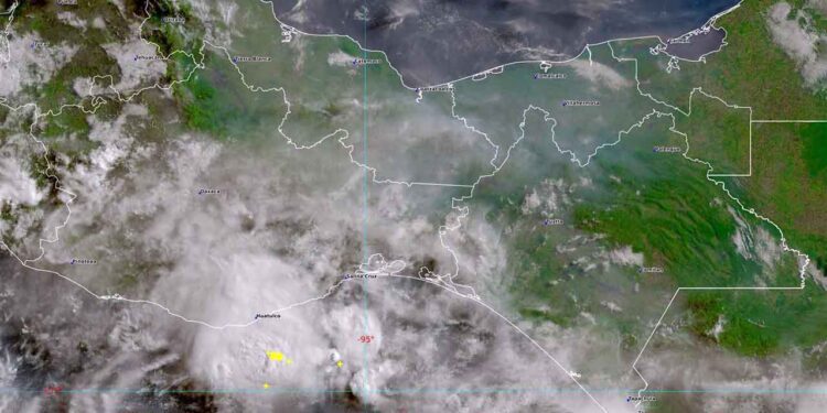 Foto: Conagua // Prevén lluvias de 75 a 150 milímetros en la franja costera del estado de Oaxaca, Chiapas y en las zonas montañosas de Puebla.