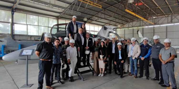 Suma Pegasus, avión oaxaqueño, a empresas con tecnología de punta