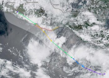 Sus bandas nubosas ocasionarán lluvias intensas en Oaxaca.