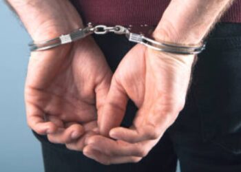 ¿Por qué atacó con un cuchillo en pleno día? Violento episodio en la colonia Mártires deja dos heridos