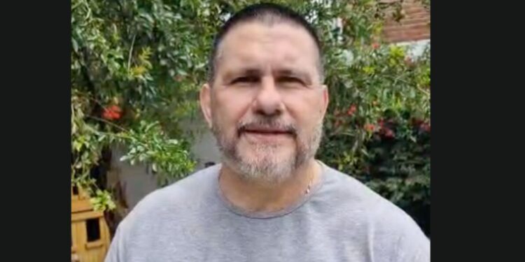 Formalizarse, aconseja David Páramo al comercio y artesanos