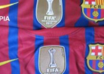 Cómo Identificar Réplicas de Calidad al Comprar Camisetas Fútbol Baratas