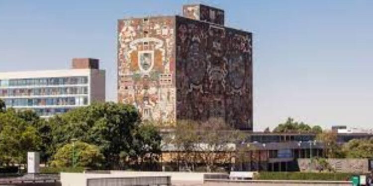 Cae UNAM 42 lugares en clasificación de universidades