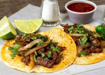 5 razones por las que todo amante de la comida debe probar un food tour este año
