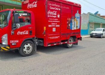 Pidió vacaciones chofer de Coca-Cola, se las negaron; murió de un infarto