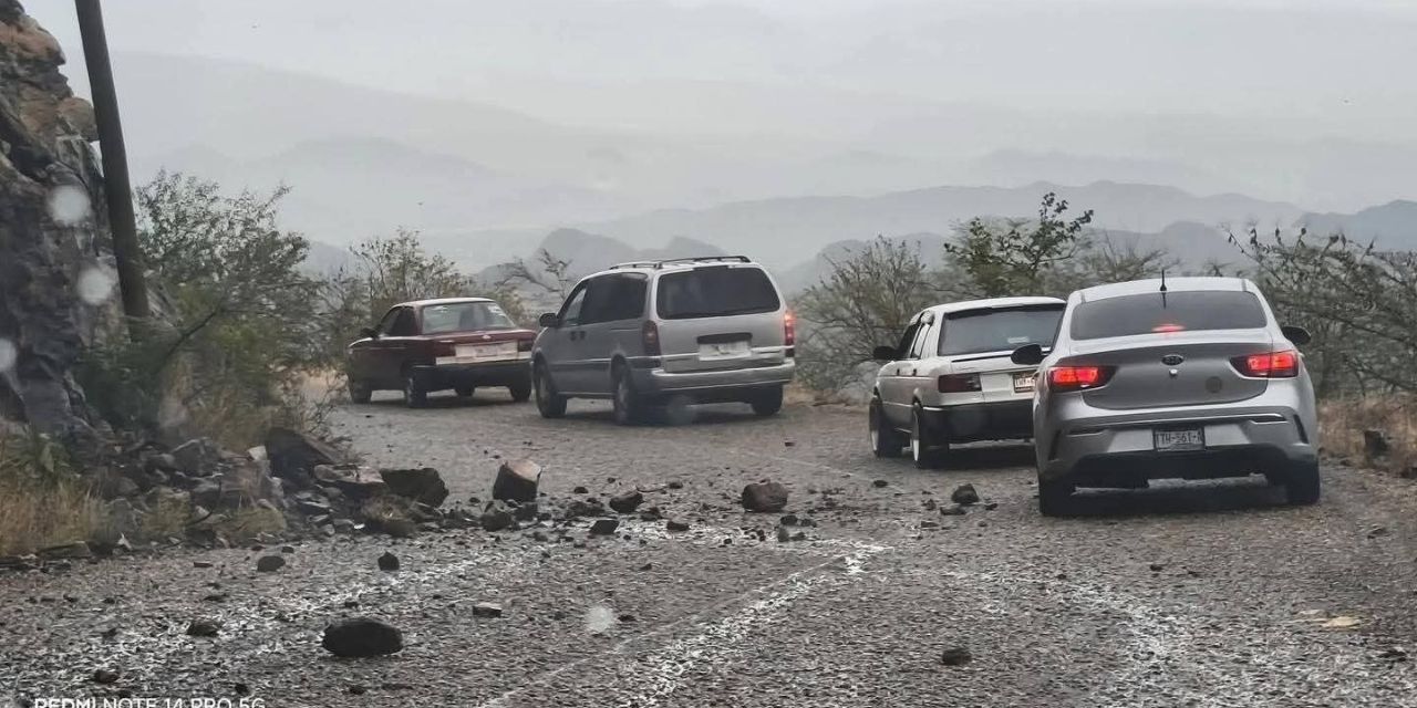 Turismo político en la mazateca entre carreteras destrozadas. Noticias en tiempo real