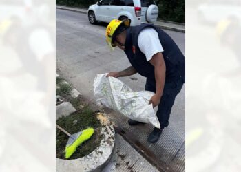 El daño se encontraba en la Avenida 2 de abril esquina con calle Cuauhtémoc.