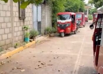¡Ejecución en Juchitán! Asesinan a mototaxista a plena luz del día; vecinos denuncian ausencia de autoridades