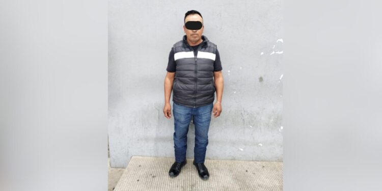 ¿Quién camina armado en Oaxaca? Detienen a sujeto con pistola cargada en pleno Centro Histórico